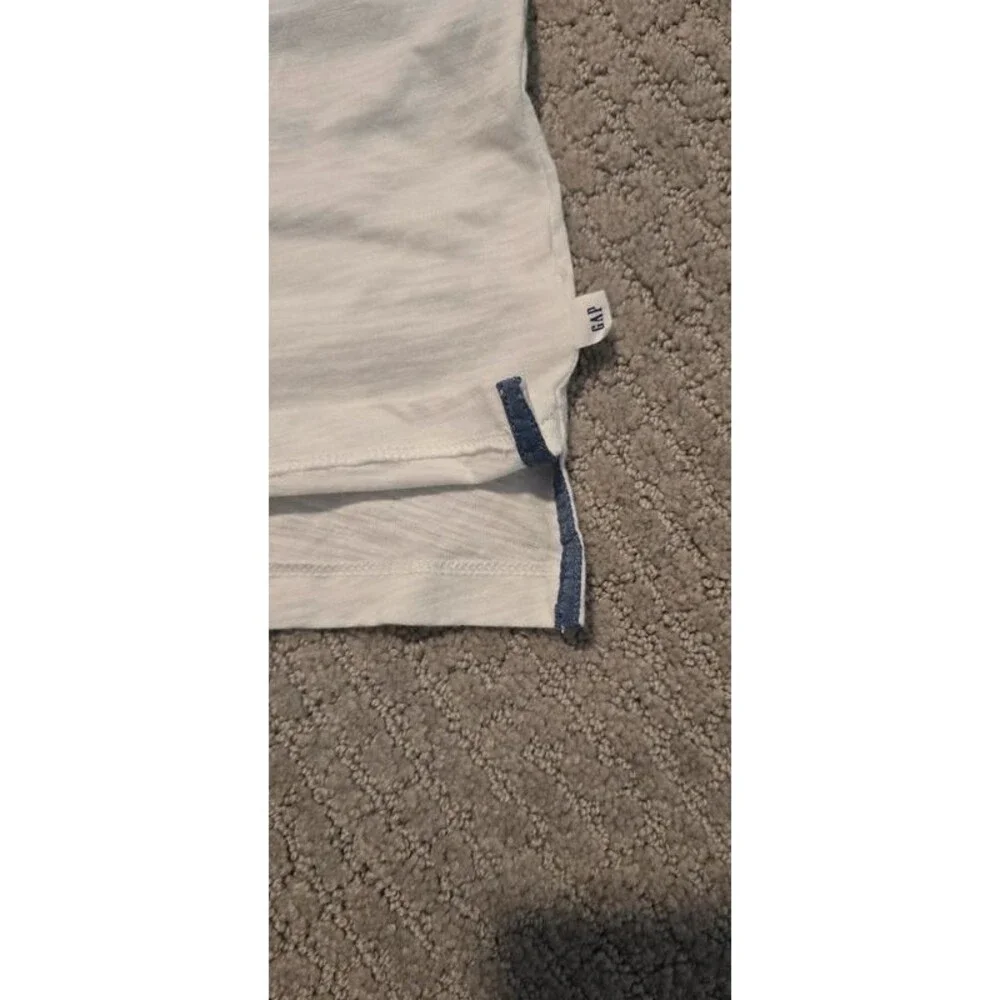 GAP Kids white polo with blue collar, XXL